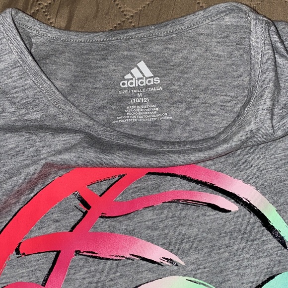Adidas shirt - Picture 4 of 4